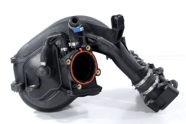 _Kolektor ssący Audi A4 B5 1995-2000 1.6i 8V