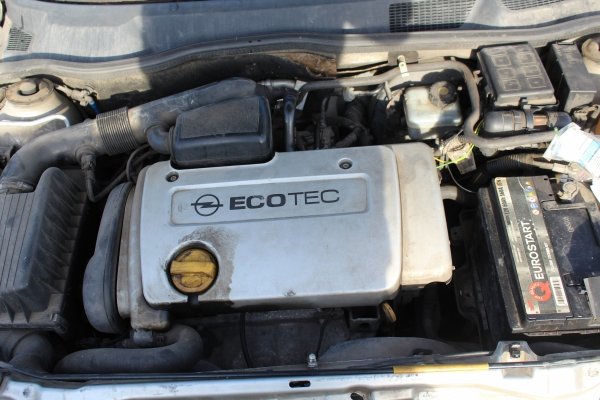 Silnik Opel Astra G 2001 1.6i Z16XE