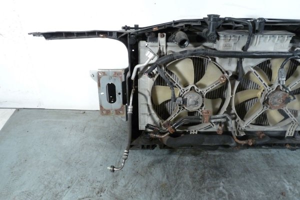 Pas przód chłodnica wentylator belka zderzaka Mazda 6 GG GY2003 2.0i 16V  automat