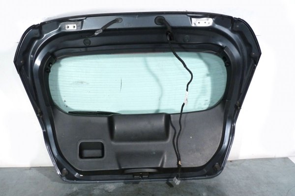 Klapa bagażnika tył Ford Fiesta MK7 2009 Hatchback 5-drzwi