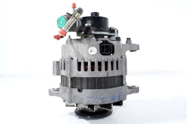 _Alternator Nissan Primera P10 1990-1996 2.0D