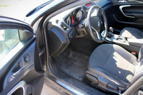 Hak holowniczy Opel Insignia A 2010  Liftback 