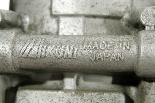_Przepustnica Mitsubishi Carisma 2000-2004 1.8GDI