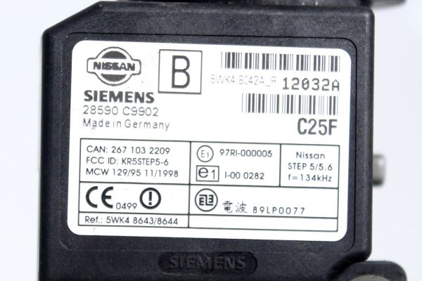 Komputer silnika Nissan Primera P11 1996-2002 2.0i