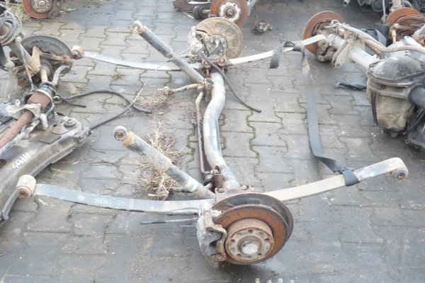 Belka zawieszenia tył VW Caddy 2K 2007 1.9TDI