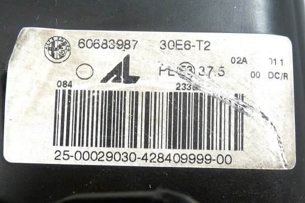 Reflektor prawy Alfa Romeo 159 2005-2011 (xenon)