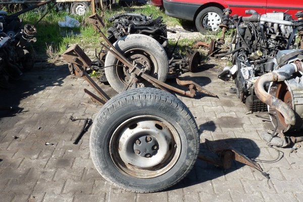 Resor tył prawy Peugeot J5 1991 2.5TD (4-piórowy)