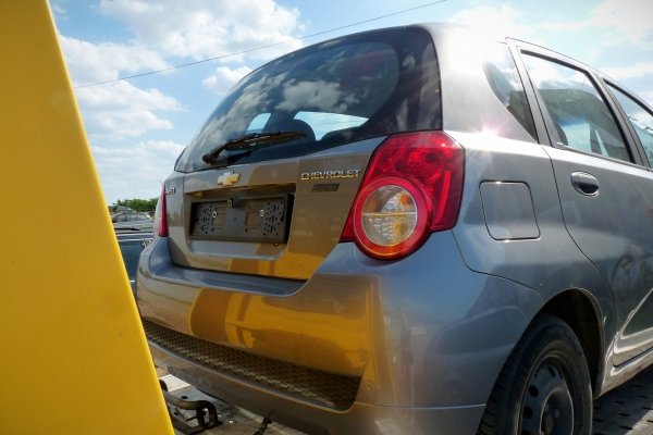 Błotnik przód prawy Chevrolet Aveo T250 2009 Hatchback 5-drzwi