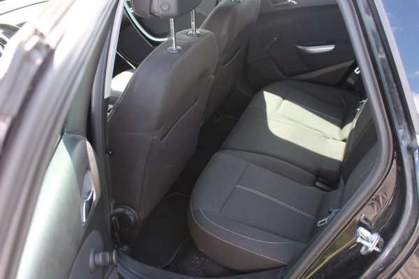 Pompa paliwa Opel Astra J 2011 1.4Turbo A14NET Kombi
