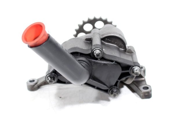 Pompa oleju Mercedes Vito W638 1995-2003 2.2CDI