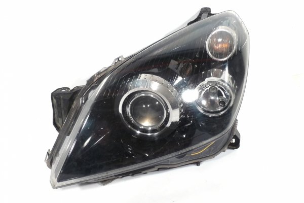 Reflektor przód lewy xenon Opel Astra H 2003-2009
