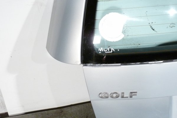 Klapa tył bagażnika VW Golf IV 1J 2000 Kombi (Kod lakieru: LB7Z)