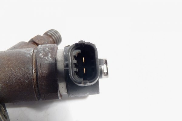 Wtryskiwacz Volvo S60 2007 2.4D D5244T4