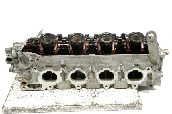 _Głowica Mitsubishi Carisma DA1A 1995-1999 1.6i 16V