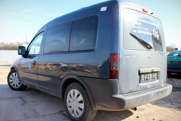 Kanapa Opel Combo C 2010