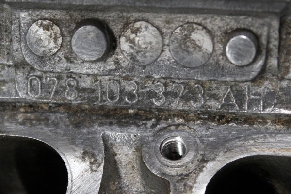 _Głowica lewa VW Passat B5 1996-2005 2.8 V6 APR