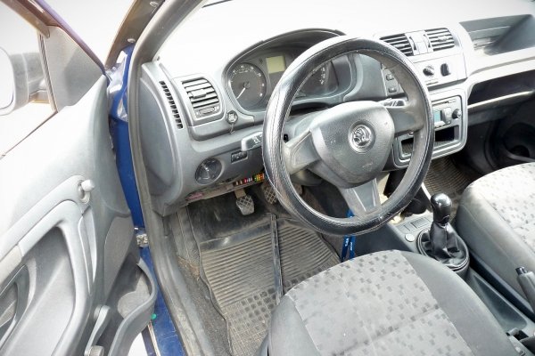 Podnośnik szyby przód lewy (manualny) Skoda Praktik 5J Lift 2014 (2010-2015) 