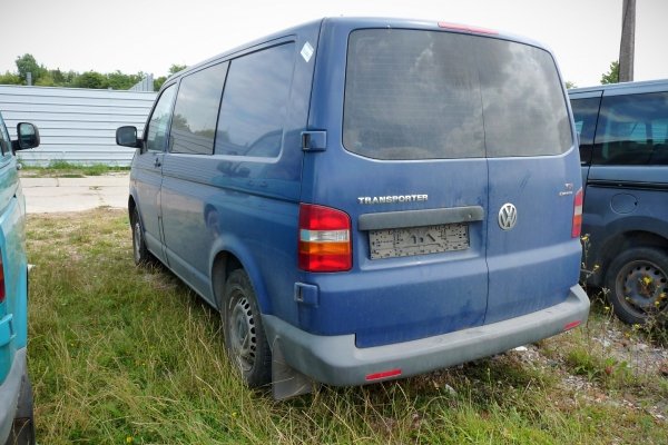 Szyba drzwi skrzydełkowych tył lewa VW Transporter T5 2004 Bus