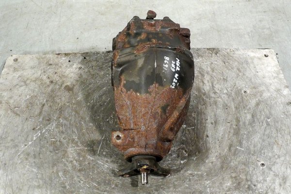 Most dyfer tył Mercedes C-klasa W203 2000-2006 Sedan (przyłożenie 3.27)