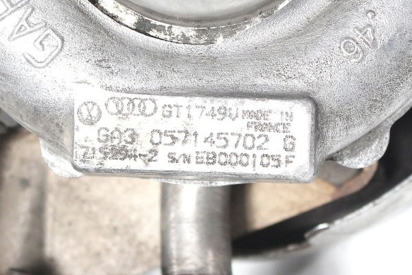 Turbosprężarka Audi A8 D2 1994-2002 3.3TDI AKF