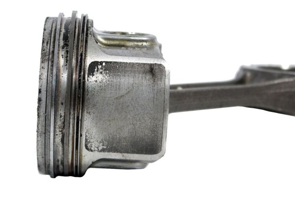 Tłok korbowód VW Polo Classic 6KV 1.9SDI AQM 1/2