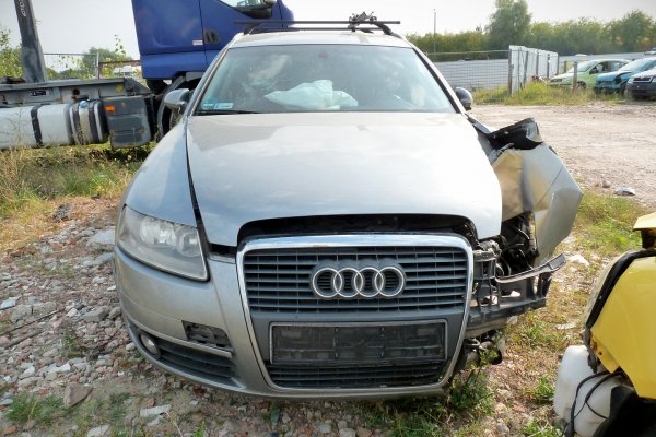 _Drzwi przód prawe Audi A6 C6 2008 Kombi (LY7G)