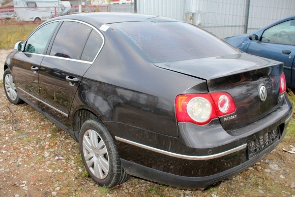 Szyba tył VW Passat B6 2005 Sedan 