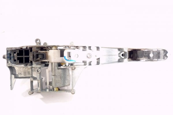 Klamka drzwi przód prawa Citroen C5 II 2014 (Kod lakieru: EZR - PAINT ALUMINIUM GREY)