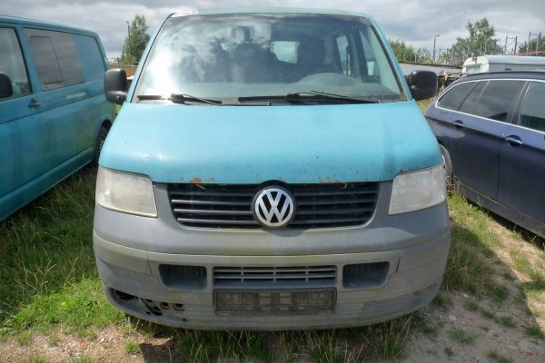 VW Transporter T5 2005 2.5TDI AXD Bus [A]