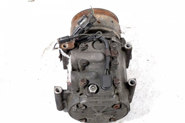 _Sprężarka pompa kompresor klimatyzacji Mitsubishi Sigma 1994 3.0 V6 12V 6G72