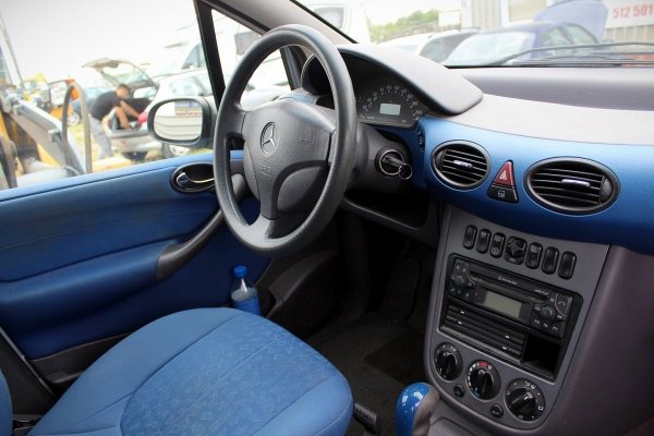 Reflektor Lewy Mercedes A-klasa W168 2003 1.6i Hatchback 5-drzwi [wersja long]