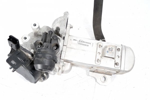 Zawór EGR chłodnica spalin Citroen C5 II 2009 2.2HDI 