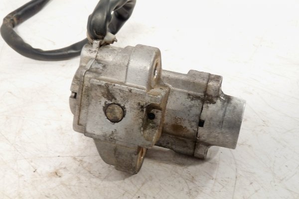 Stacyjka Suzuki GSF600 Bandit 2000-2005 0.6i