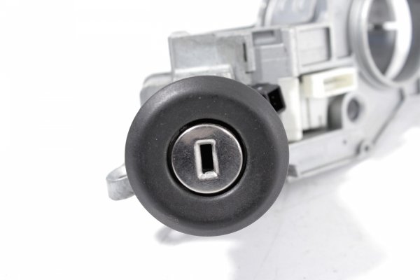Stacyjka kluczyk Opel Astra H 2010 1.3CTDI Z13DTH