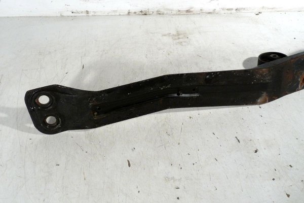 _Belka wzdłużna pod silnik Volvo V40 1995-2000 1.8i