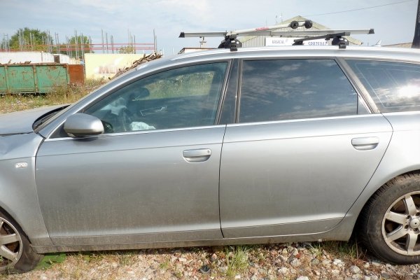 _Drzwi tył prawe Audi A6 C6 2008 Kombi (LY7G)