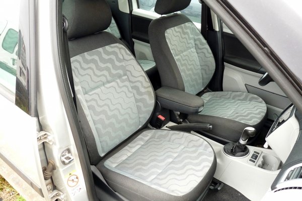 Maska Skoda Roomster 5J 2007 (2006-2010) (kod lakieru: LF7T)