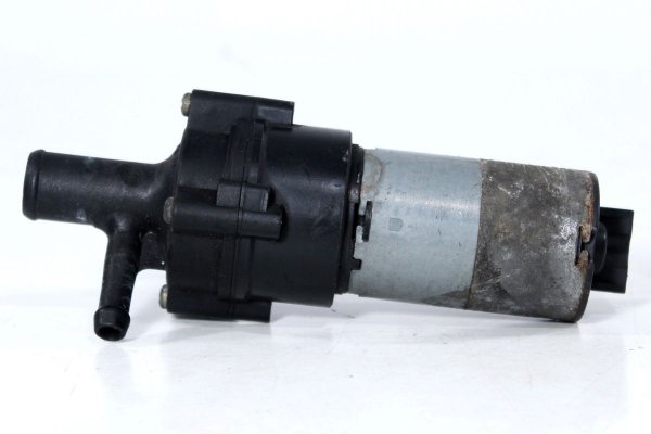 Pompka obiegu wody Mercedes E-klasa W210 1995-2002 2.7CDI