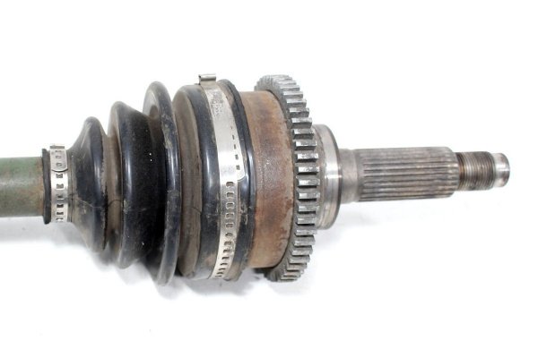 Półoś lewa krótka Kia Carnival UP 1998-2001 2.9TD