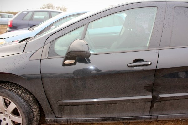 Błotnik przód lewy Peugeot 308 T7 2010 Hatchback 5-drzwi (kod lakieru: KTV)