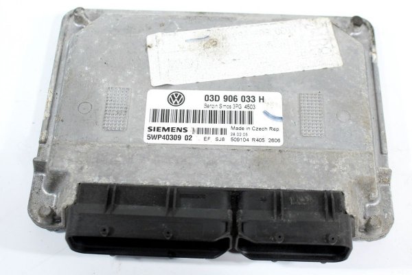 Komputer silnika stacyjka immobilizer VW Fox 5Z 2005 1.2i BMD