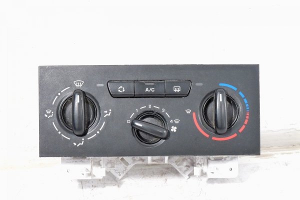 Panel sterowania nawiewem Peugeot Partner II 2009
