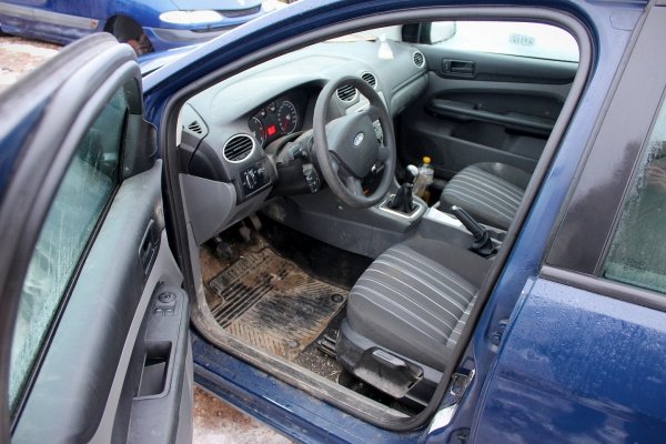 Szyba drzwi przód prawa Ford Focus MK2 Lift 2008 Kombi 