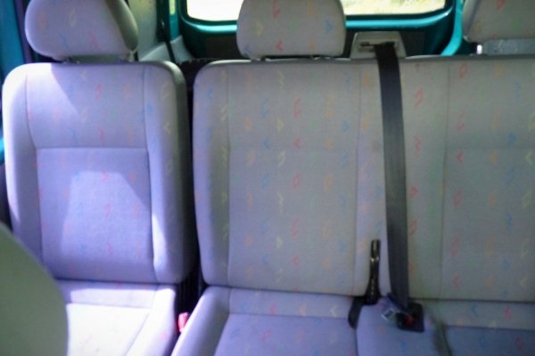 Półoś przód lewa VW Transporter T5 2005 2.5TDI AXD Bus