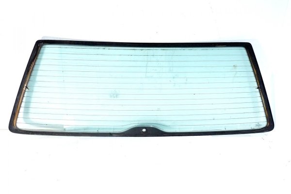_Szyba tył tylna VW Passat B5 2000-2005 Kombi