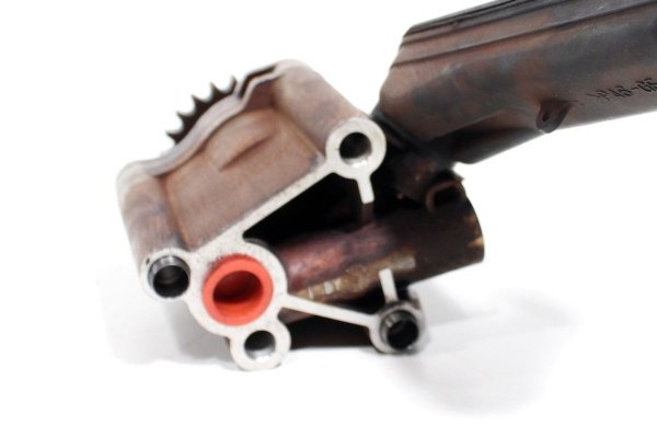 Pompa oleju Ford Mondeo MK3 2000-2007 1.8i 16V 