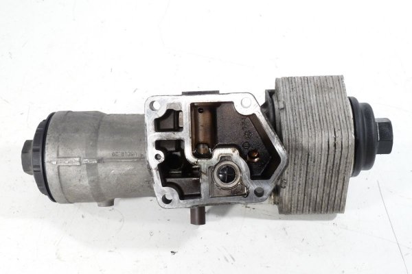 Podstawa filtra oleju VW Passat B6 2005 2.0TDI