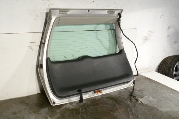 Klapa tył bagażnika Skoda Octavia 1U 2002 Kombi (Kod lakieru: LF7T)