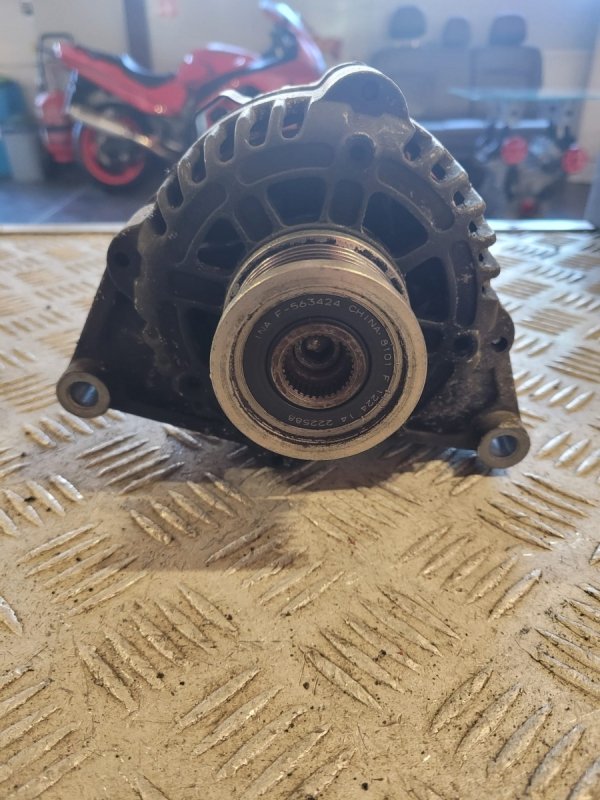 Alternator X-285020 (100 A)