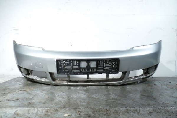 Zderzak przód Audi A4 B6 2003 Sedan